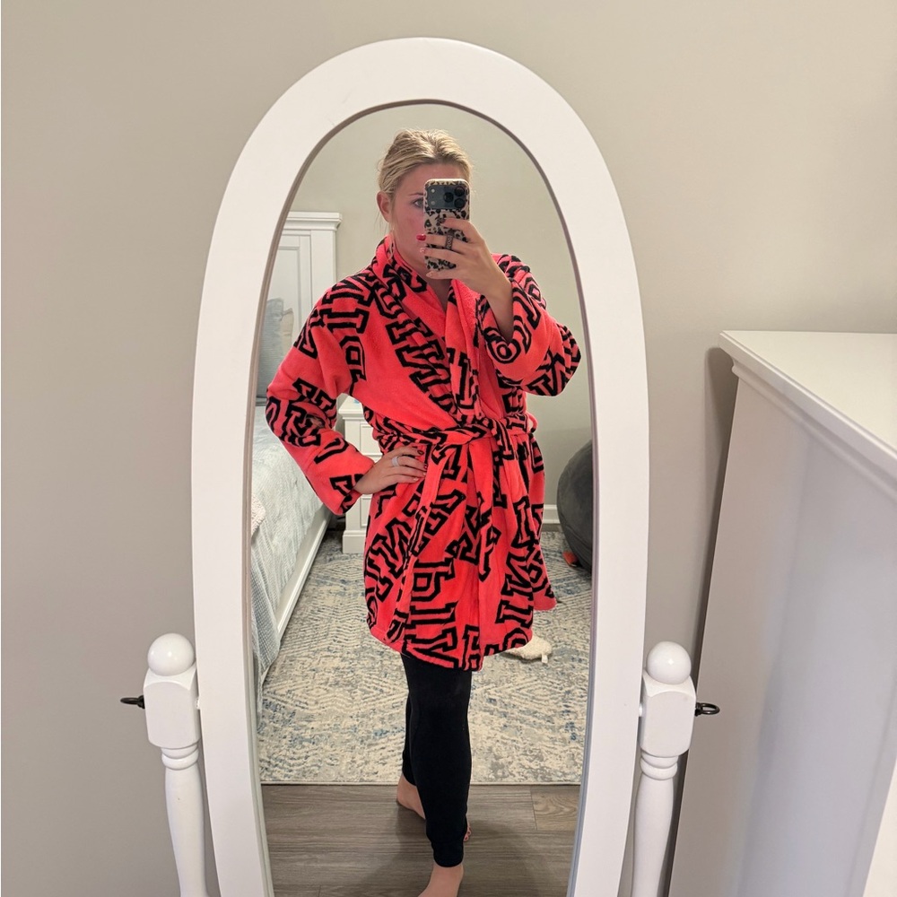 PINK Victoria's Secret Fuzzy Pink and Black Robe